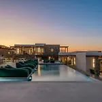 Mykonian Shades 4*