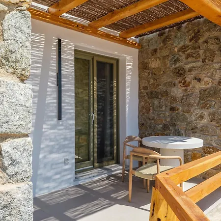 Apart Otel Mykonian Shades