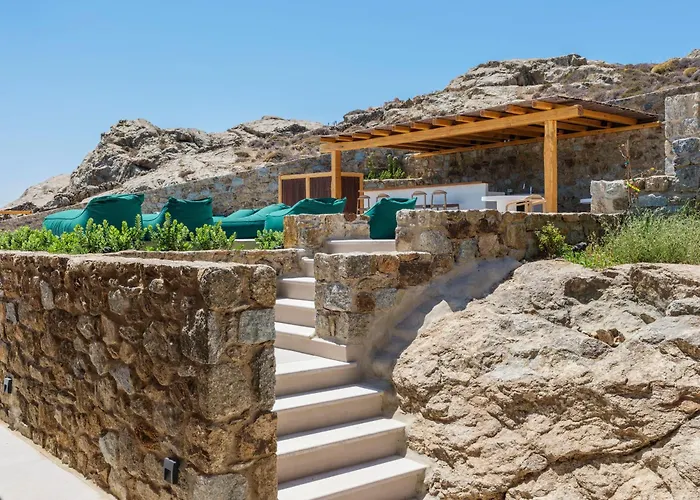 Hotel apartamentowy Mykonian Shades