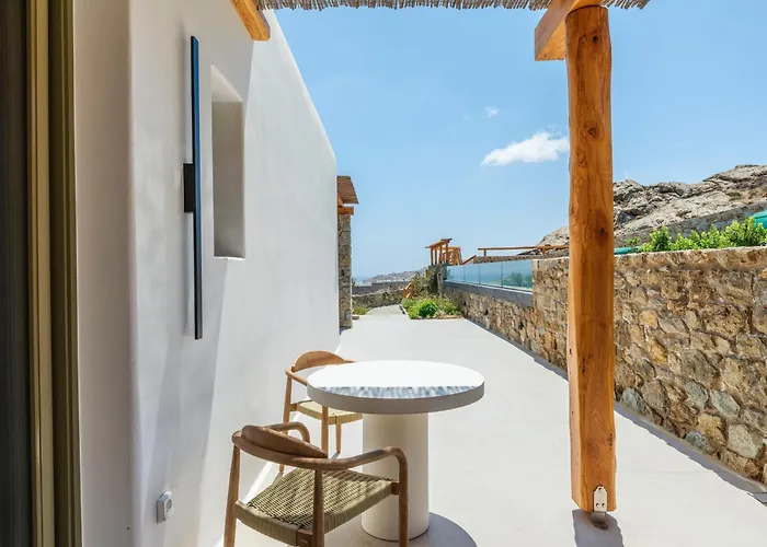 Mykonian Shades Hotel apartamentowy 4*