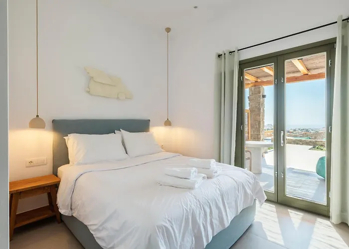 Hotel apartamentowy Mykonian Shades 4*