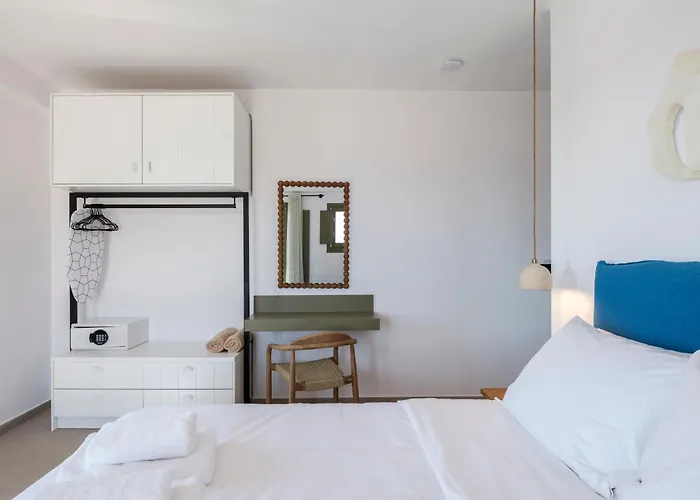 Hotel apartamentowy Mykonian Shades 4*