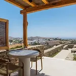 Mykonian Shades 4*