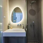 Lägenhetshotell Mykonian Shades 4*