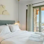 Mykonian Shades 4*