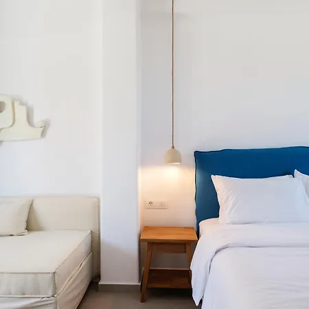 Mykonian Shades 4*