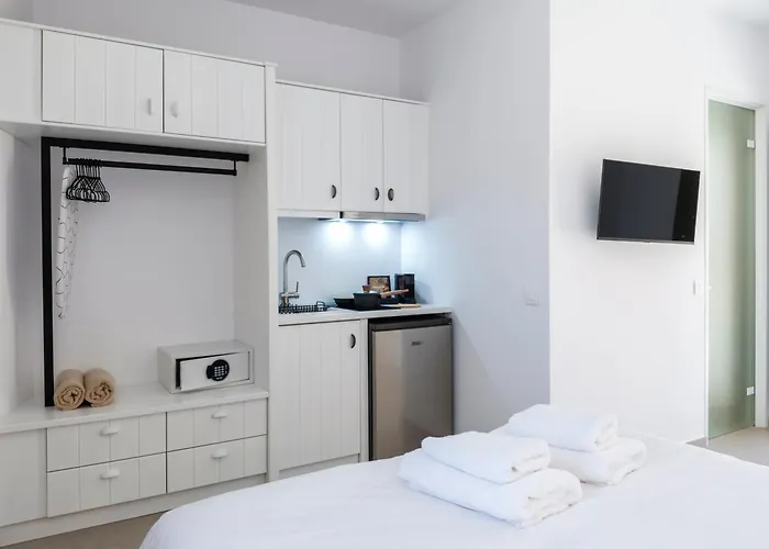 Mykonian Shades Lejlighedshotel Ano Mera