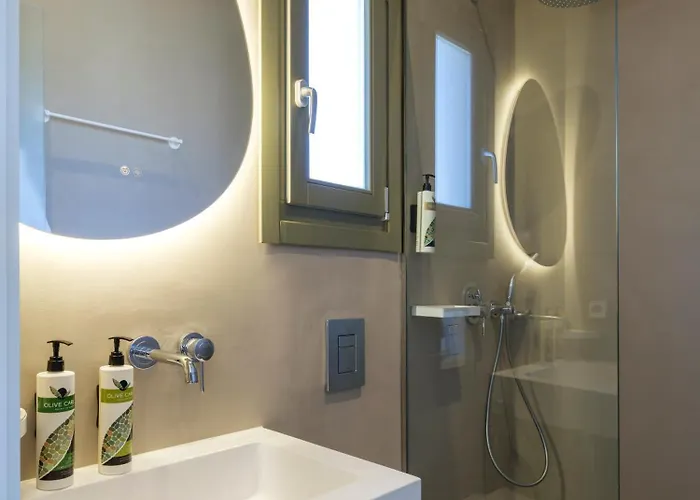 Mykonian Shades Áno Merá