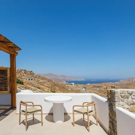 Mykonian Shades 公寓式酒店 4*