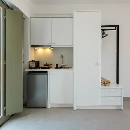 Mykonian Shades 公寓式酒店